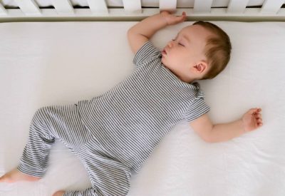5+ Bí quyết khắc phục trẻ 1 tuổi ngủ không SÂU GIẤC, giúp trẻ ngủ ngon
