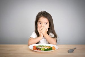 Read more about the article Sữa cao năng lượng và 3+ thắc mắc về biếng ăn, suy dinh dưỡng ở trẻ em