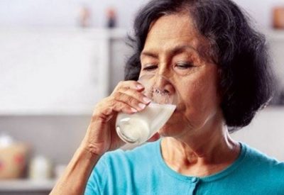 Top 3+ sữa cho người ung thư phổi tốt nhất 2024