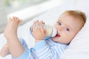 Read more about the article Top 5 loại sữa cho trẻ khó tiêu tốt nhất 2023