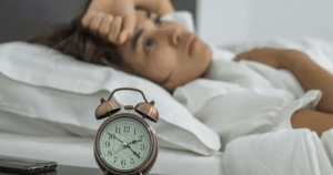 Rối loạn giấc ngủ hậu Covid-19 – Dinh dưỡng hỗ trợ phục hồi