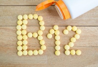 Liều lượng vitamin B12: bạn cần dùng bao nhiêu mỗi ngày?