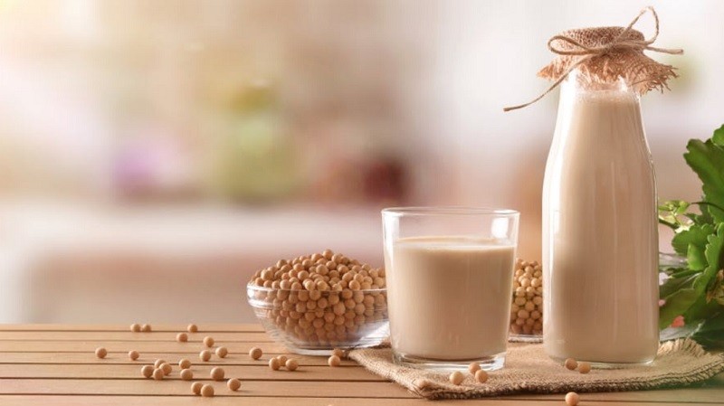 bệnh tuyến giáp có nên uống sữa đậu nành không