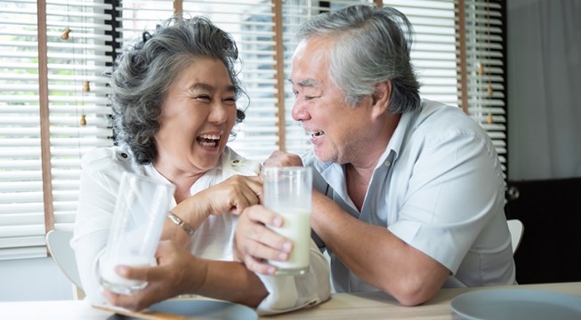 Sữa cho người cao tuổi