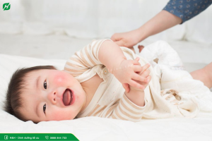 Biểu hiện của trẻ sơ sinh bất dung nạp lactose