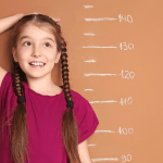 Giải đáp: Chiều cao chuẩn của bé gái 12 tuổi là bao nhiêu? 