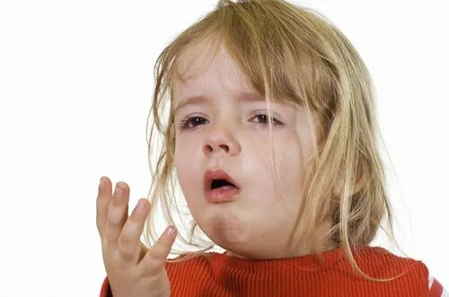 Trẻ 3 tuổi bị nôn nhiều không sốt