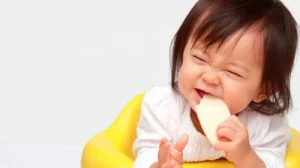 Read more about the article Trẻ 1 tuổi ăn bánh gạo được không?