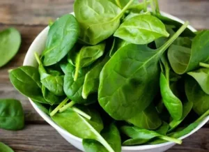 Read more about the article Bị sỏi thận nên ăn rau gì? 7 loại rau tốt cho người sỏi thận