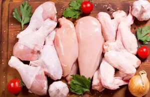 Read more about the article Sinh mổ ăn thịt gà được không? 3 món ngon từ thịt gà cho mẹ sau sinh